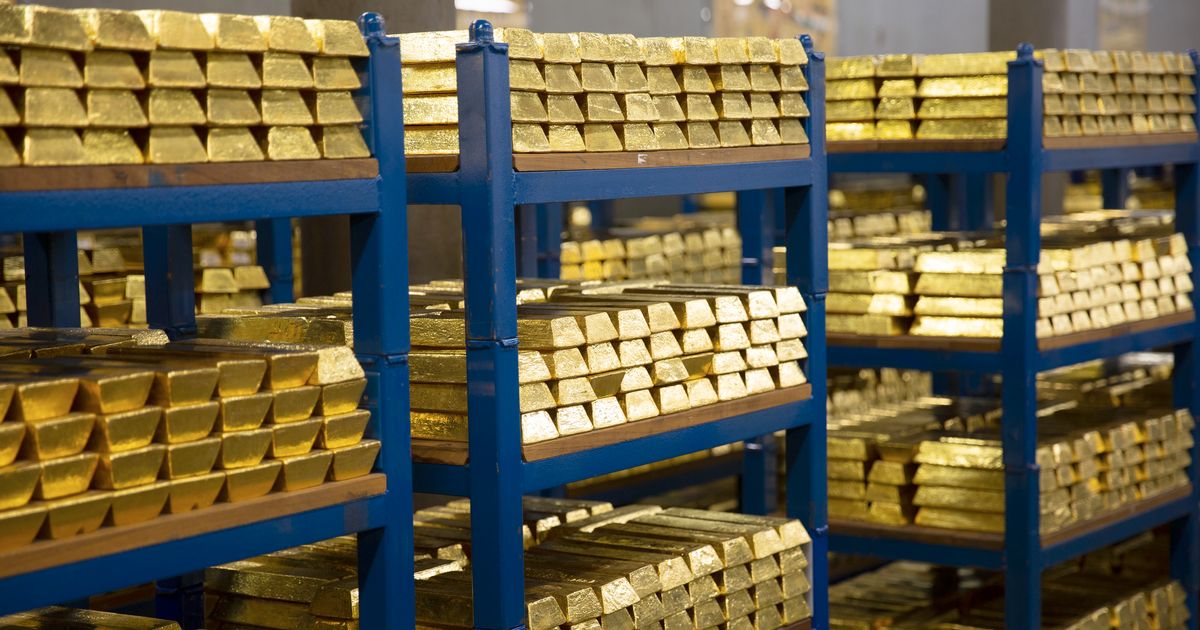 store your gold bars for maximum safety and security
